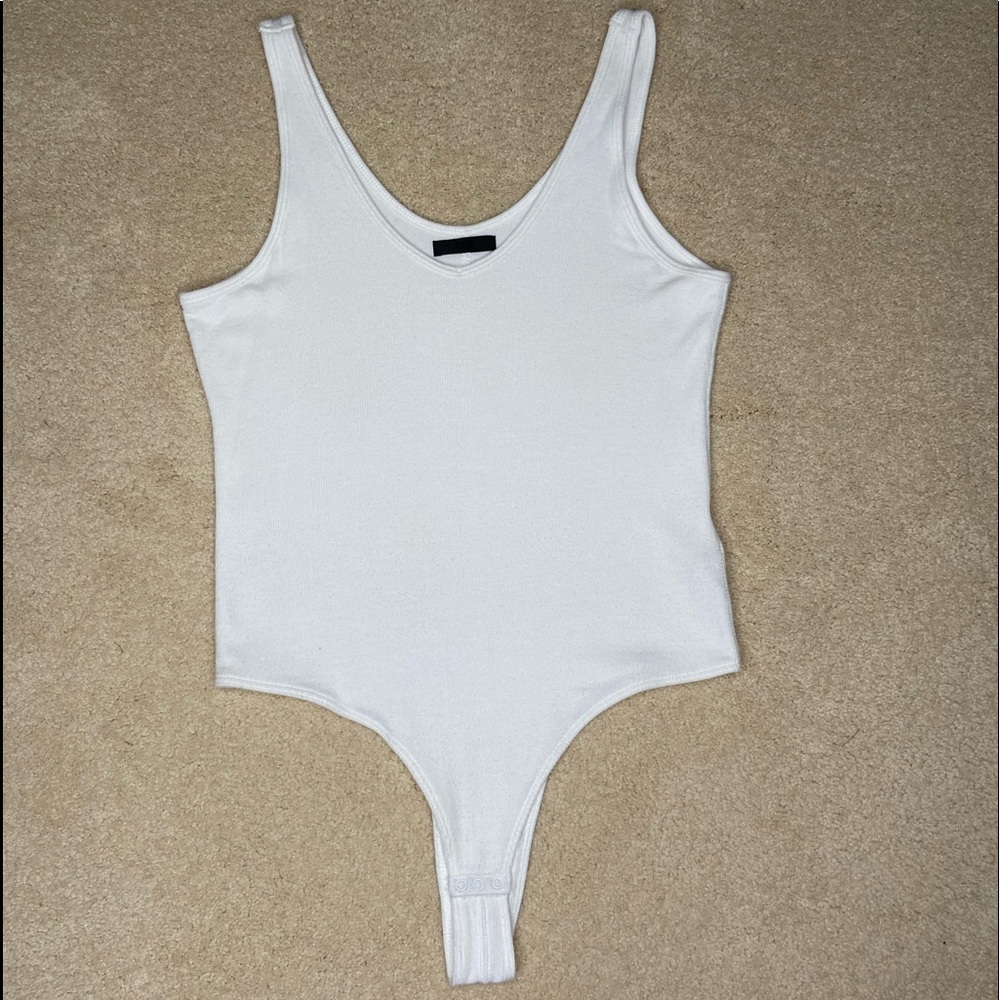 NWoT ATM Women V Neck Ribbed bodysuit white Sz:Med